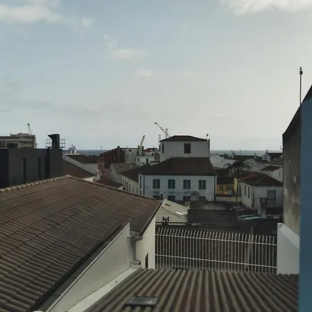 Azure Downtown 3 דירה