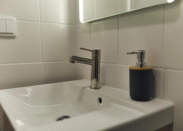 Azure Downtown 3 דירה