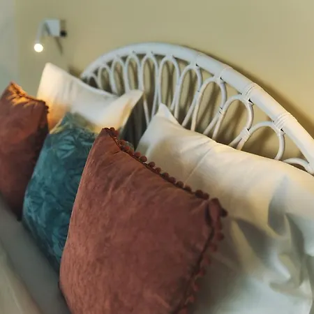 Azure Downtown 3 Daire *